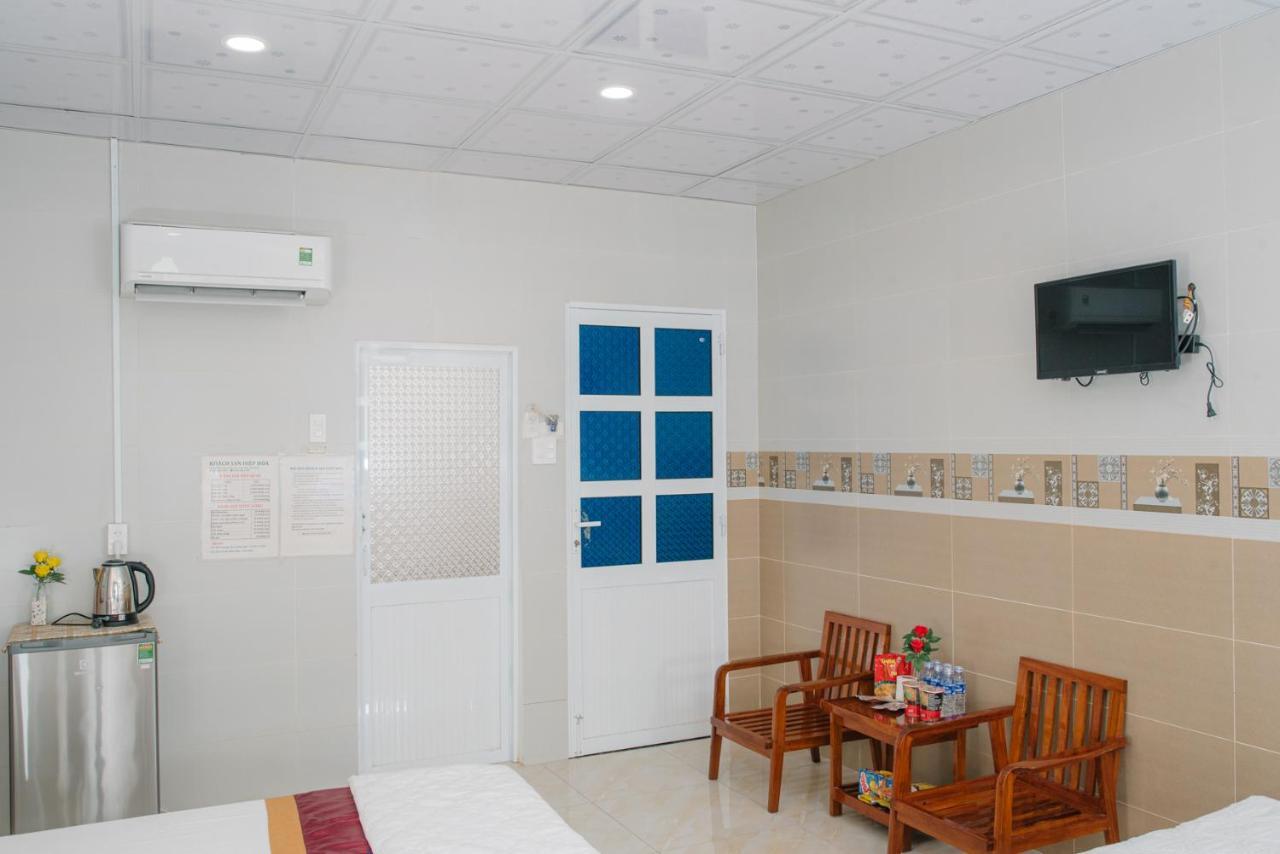 Hiep Hoa Hotel Чау-Док Экстерьер фото