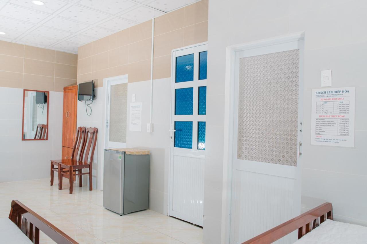 Hiep Hoa Hotel Чау-Док Экстерьер фото